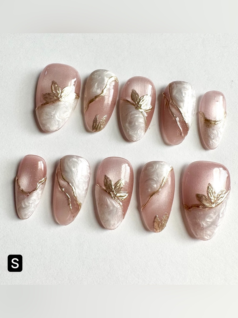 Luxury Pink and Marble Press-On Nails with Gold Leaf Accent